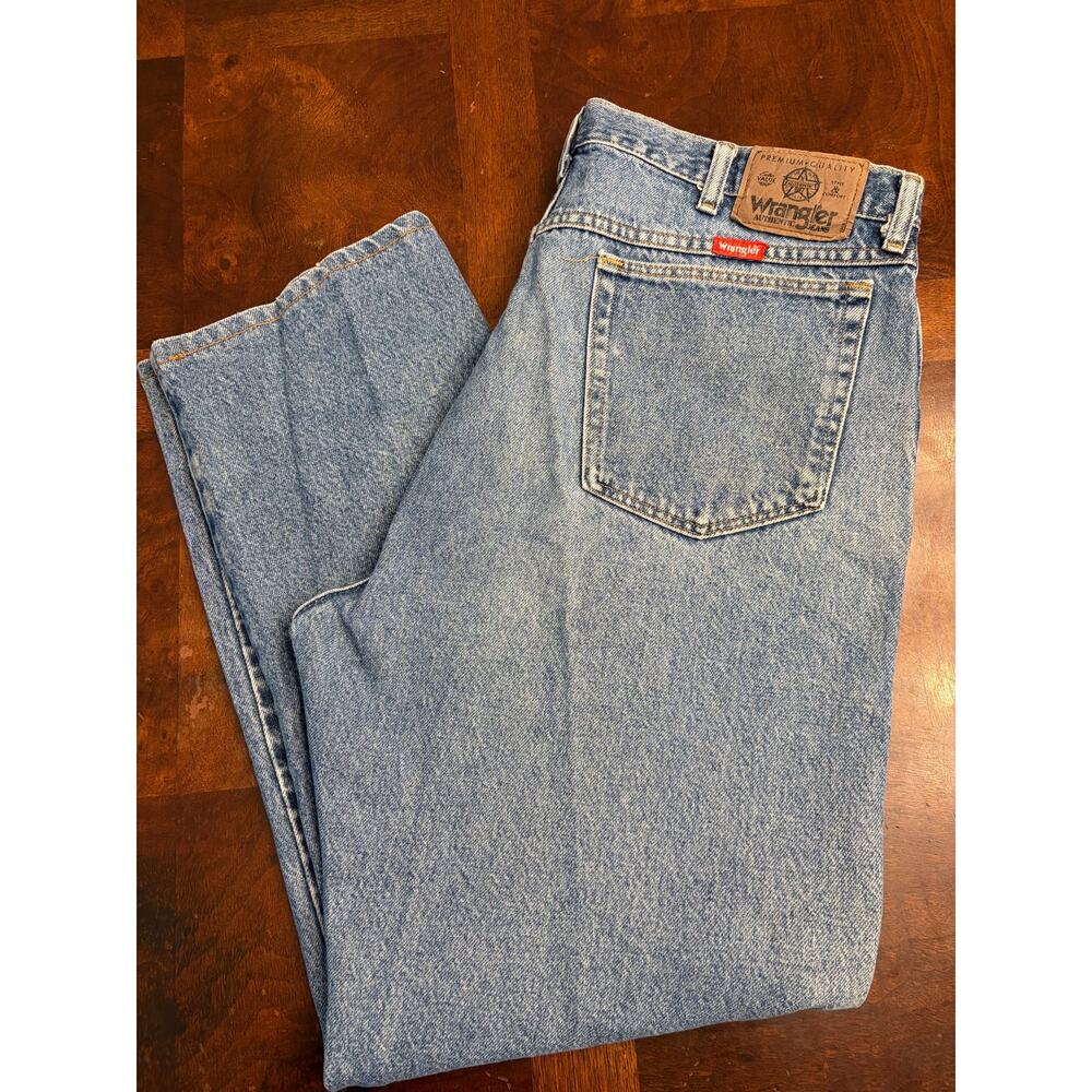 Vintage Wrangler Premium Quality Light Wash Jeans Mens